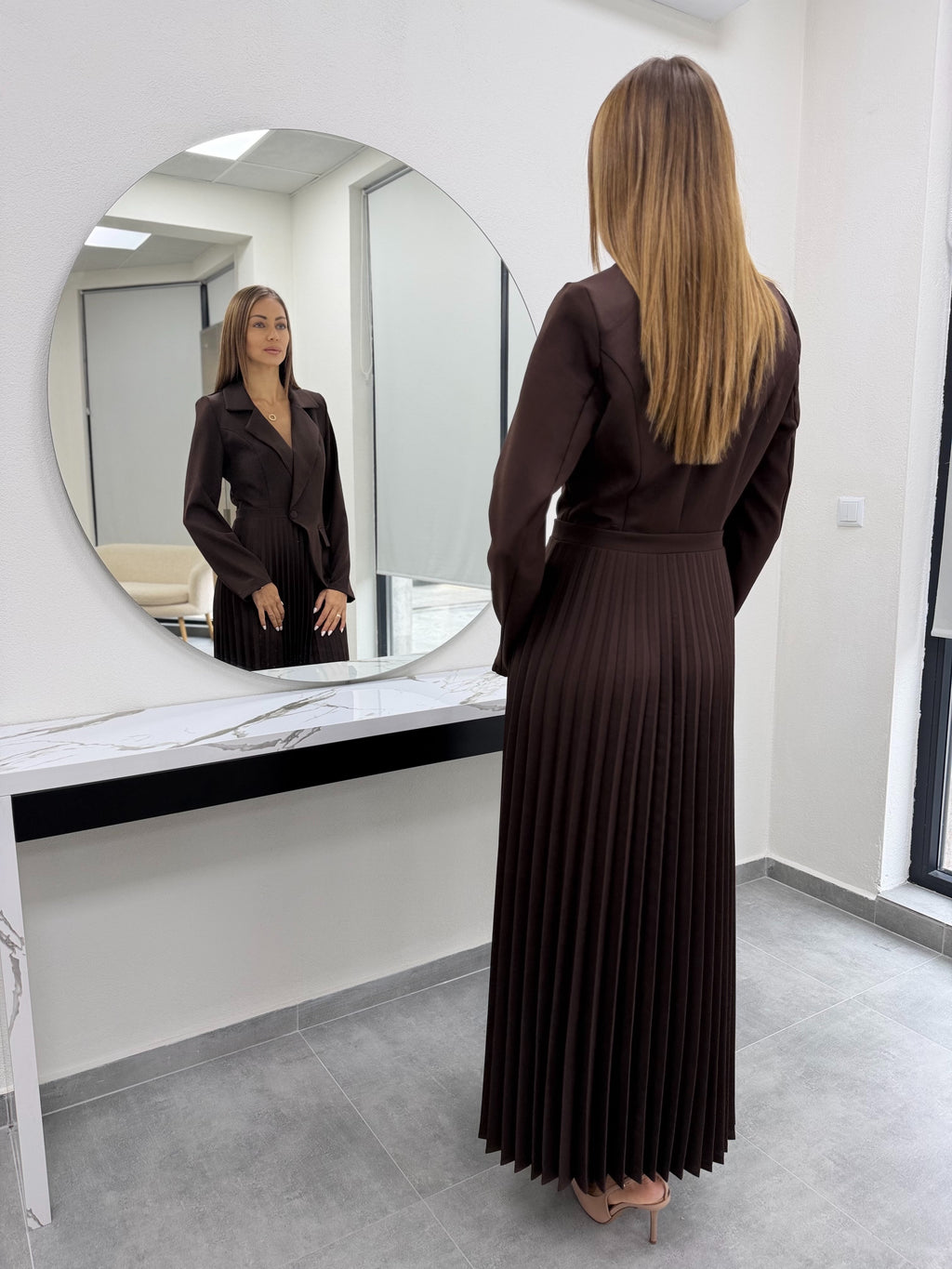 Дълга рокля плисе Mocha Pleat